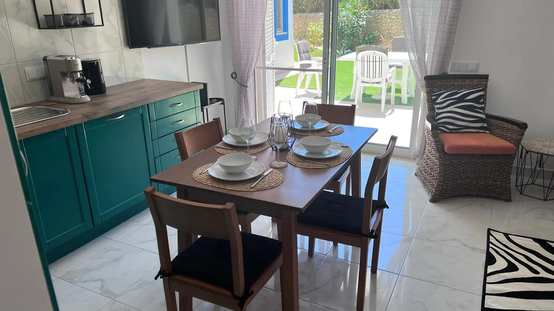 Apartment Spacious Home From Home Carvoeiro